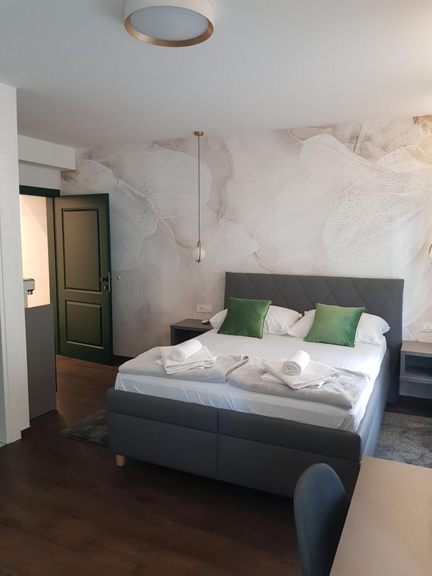 Sobe Kod Lidije 32 * Zagreb